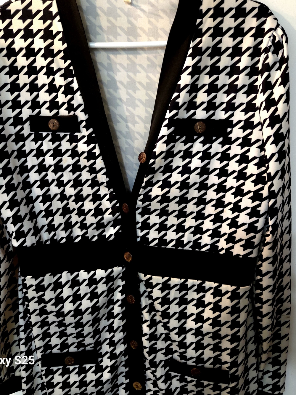 Chic Black & White Houndstooth Midi Dress Size XL (Fits like 12-14) Long Sleeve - Picture 3 of 9